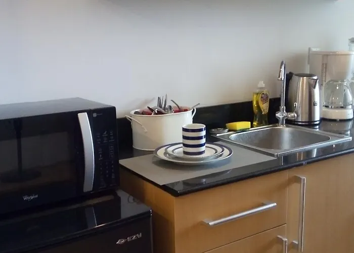 Azon Residences Lägenhetshotell 5*