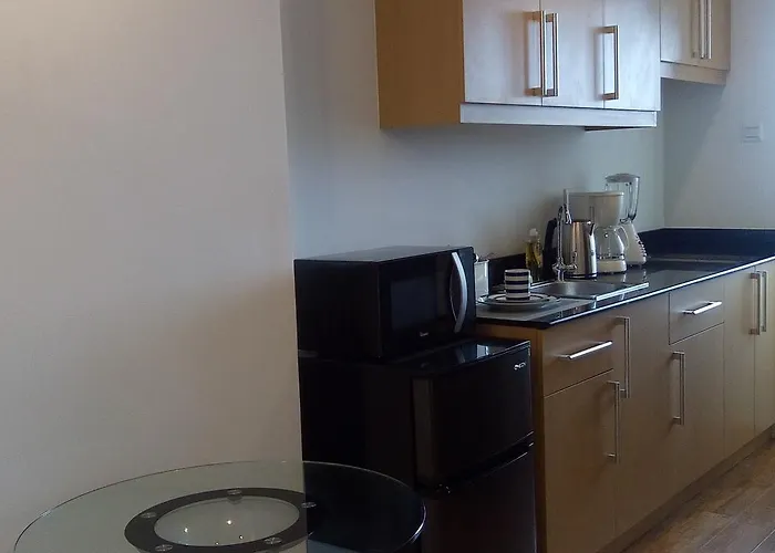 Azon Residences 5*